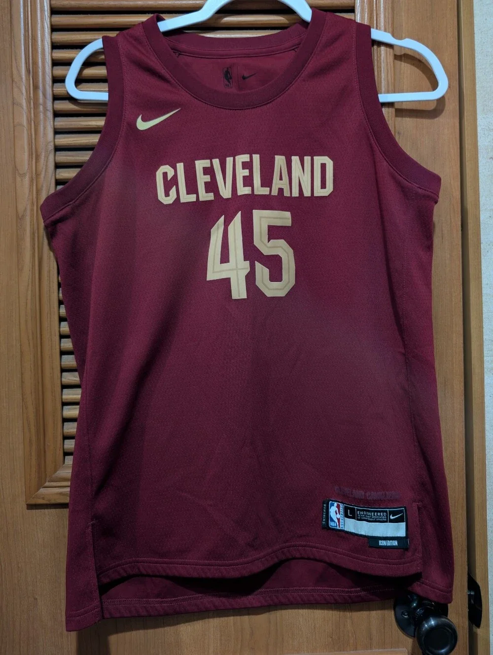 Cleveland Donovan Mitchell Nike Wine Swingman Jersey - Icon Edit Sz. Youth Large